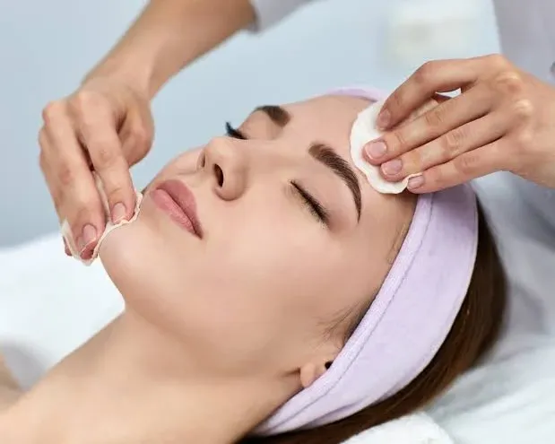 Peeling em Joinville - Clínica Dra. Simoni Bett